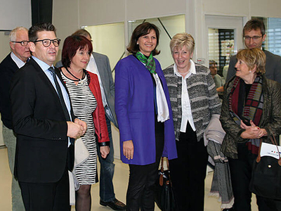 Bayerische Staatsministerin Ilse Aigner besucht die ept GmbH