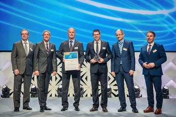 Thomas Guglhör und Ulrich Stanke erhalten den supplier of the year Award 2017